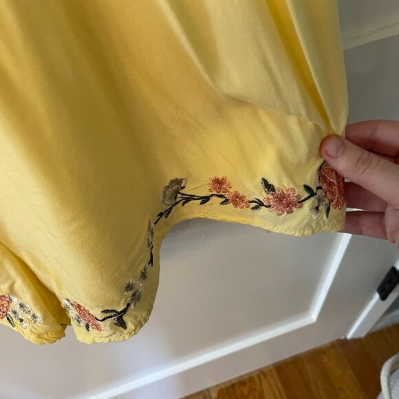 Forever 21 Butter Yellow Floral Embroidered Romper - Picture 7 of 11